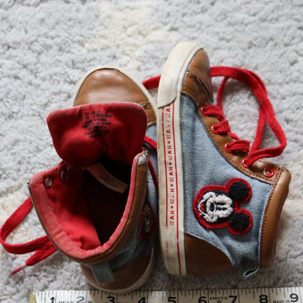 Disney High Tops Mickey Size 12